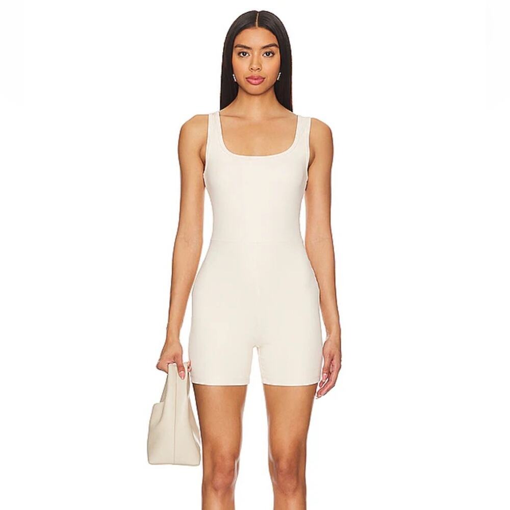susan monaco ivory rib knit scoop neck tank one piece jumpsuit romper size small